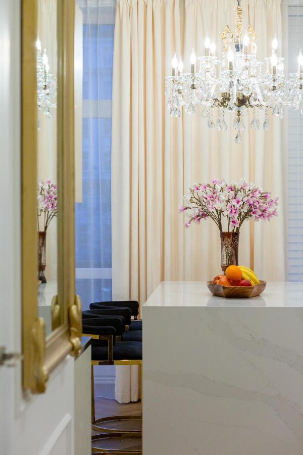Royal Apartment Kopernika By Renters Prestige Warsaw Luaran gambar